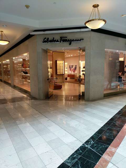 Salvatore Ferragamo Salvatore Ferragamo